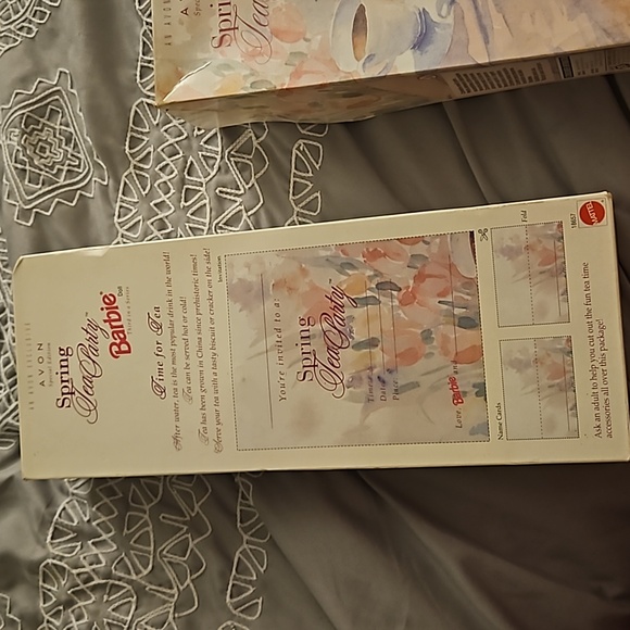 1997‎ Avon Special Edition Tea Party Barbie Third Edition - Picture 4 of 5
